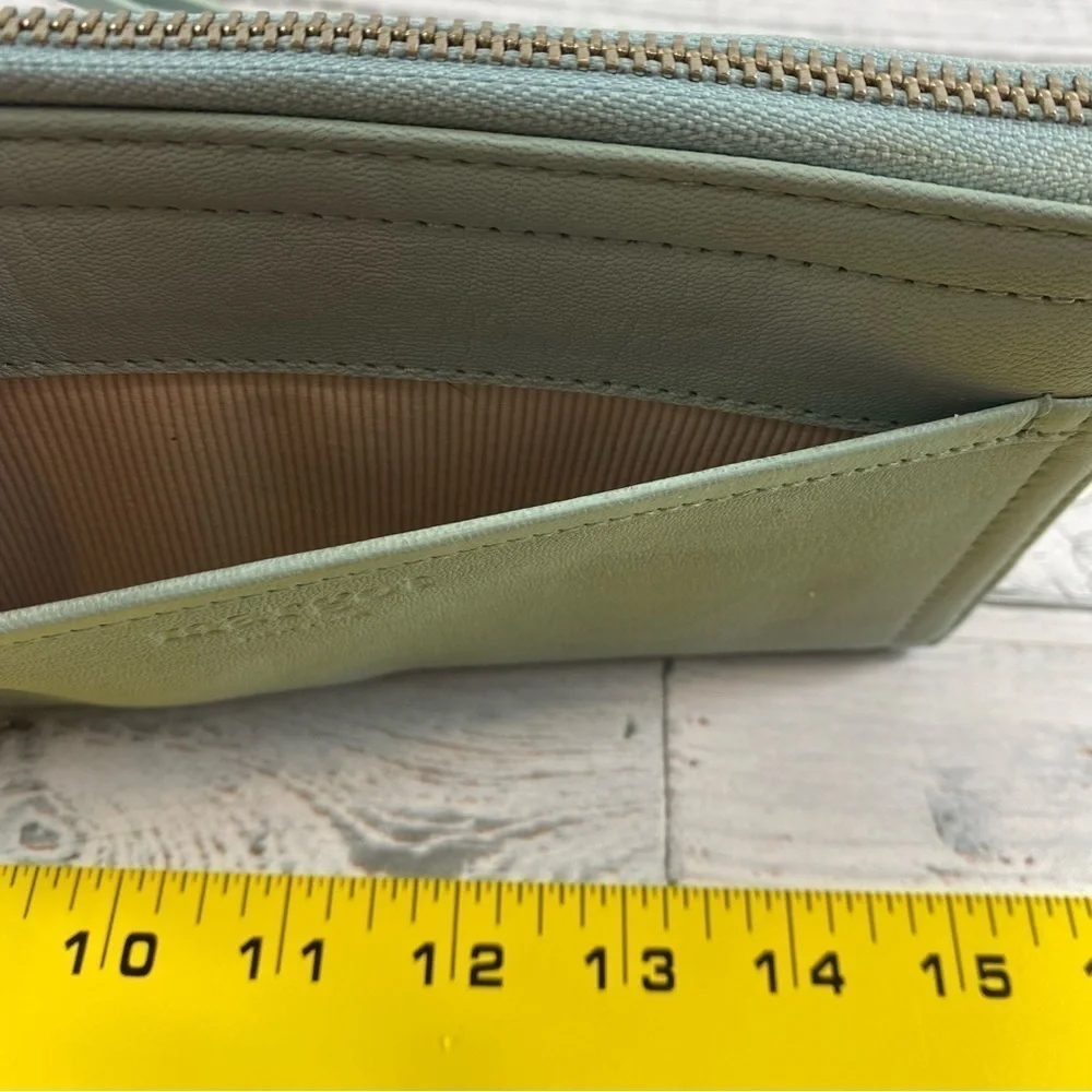 Margot Gabby Lt. Blue 100% Leather‎ Wristlet Wallet
